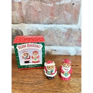Hallmark Merry Miniatures Mr. And Mrs. Claus 2 Pieces A Collection Of Charm 1995